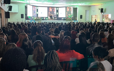 Sarandi vive dia histórico com palestra de Geraldo Peçanha promovida pela Secretaria de Educação